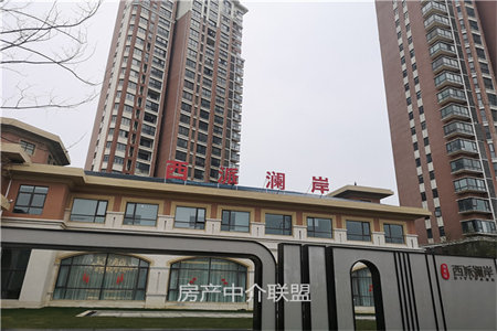 义和小区3室1厅1卫90㎡中装双气双证出售